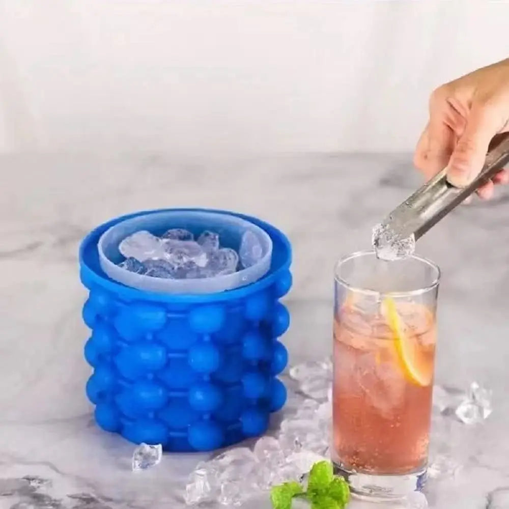 Ice Cube Mold 2 in 1 Ice Trays Large Silicone Ice Bucket Portable Frozen Drink Maker for Whiskey Beer Kitchen Tools